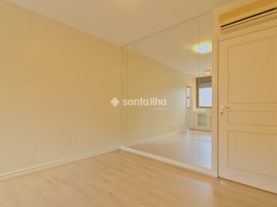 Apartamento à venda com 229m², 3 quartos, 3 suítes, 3 vagas no bairro Centro em Florianópolis - Foto 33