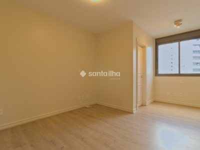 Apartamento à venda com 229m², 3 quartos, 3 suítes, 3 vagas no bairro Centro em Florianópolis - Foto 50