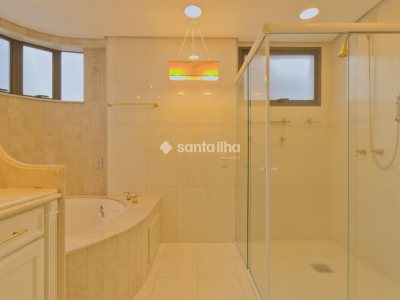 Apartamento à venda com 229m², 3 quartos, 3 suítes, 3 vagas no bairro Centro em Florianópolis - Foto 51