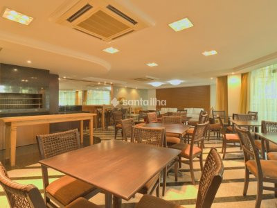 Apartamento à venda com 229m², 3 quartos, 3 suítes, 3 vagas no bairro Centro em Florianópolis - Foto 54
