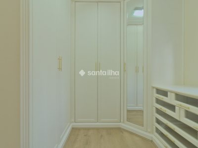 Apartamento à venda com 229m², 3 quartos, 3 suítes, 3 vagas no bairro Centro em Florianópolis - Foto 46