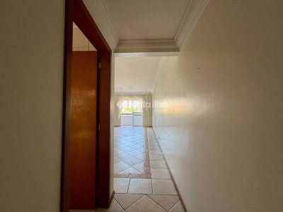 Apartamento à venda com 113m², 3 quartos, 1 suíte, 2 vagas no bairro Centro em Florianópolis - Foto 2