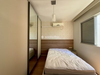 Apartamento à venda com 113m², 3 quartos, 1 suíte, 2 vagas no bairro Centro em Florianópolis - Foto 32