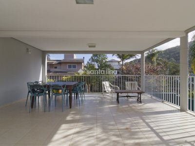 Casa em Condomínio à venda com 280m², 3 quartos, 3 suítes, 2 vagas no bairro Rio Tavares em Florianópolis - Foto 42