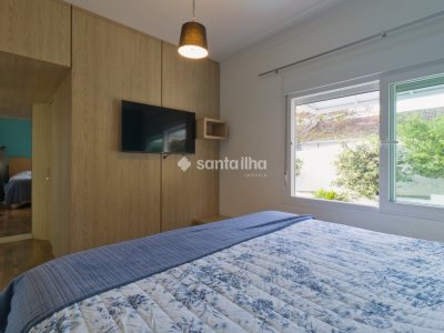 Casa em Condomínio à venda com 280m², 3 quartos, 3 suítes, 2 vagas no bairro Rio Tavares em Florianópolis - Foto 71