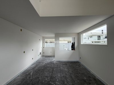 Casa à venda com 135m², 2 quartos, 2 suítes, 2 vagas no bairro Campeche em Florianópolis - Foto 2