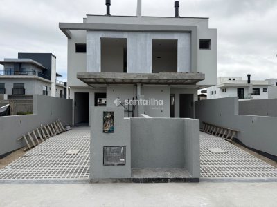 Casa à venda com 135m², 2 quartos, 2 suítes, 2 vagas no bairro Campeche em Florianópolis - Foto 9
