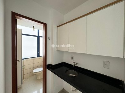Sala/Conjunto à venda com 59m², 1 vaga no bairro Centro em Florianópolis - Foto 15