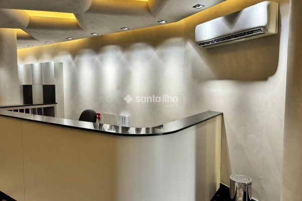Sala/Conjunto à venda com 59m², 1 vaga no bairro Centro em Florianópolis