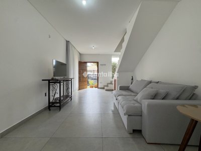 Casa para alugar com 120m², 3 quartos, 1 suíte, 1 vaga no bairro Campeche em Florianópolis - Foto 4