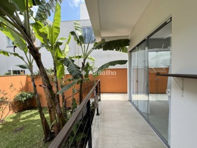 Casa para alugar com 120m², 3 quartos, 1 suíte, 1 vaga no bairro Campeche em Florianópolis - Foto 27