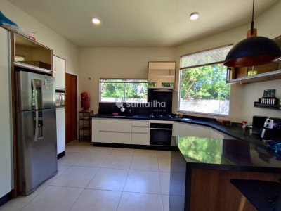Casa à venda com 120m², 1 quarto, 1 suíte, 4 vagas no bairro Morro das Pedras em Florianópolis - Foto 7