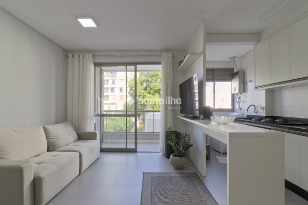 Apartamento à venda com 74m², 3 quartos, 1 suíte, 2 vagas no bairro Carvoeira em Florianópolis