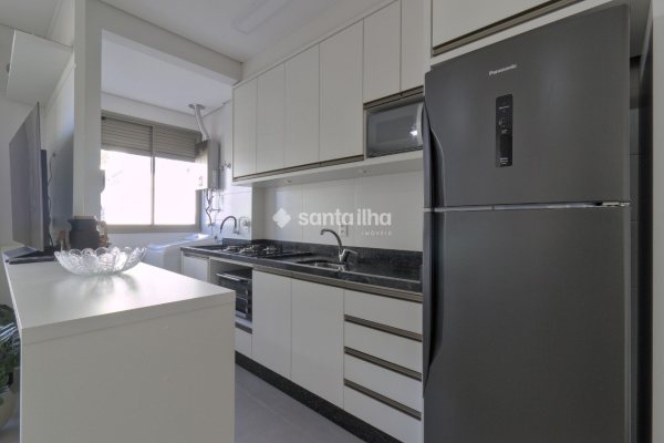 Apartamento à venda com 74m², 3 quartos, 1 suíte, 2 vagas no bairro Carvoeira em Florianópolis