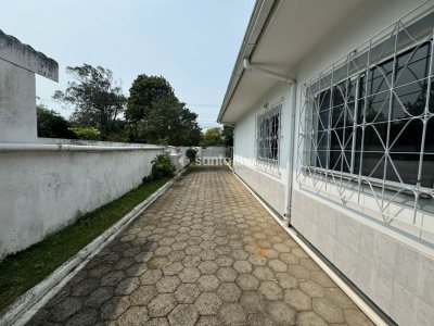 Casa à venda com 135m², 4 quartos, 1 suíte, 4 vagas no bairro Morro das Pedras em Florianópolis - Foto 4