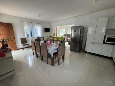 Casa à venda com 135m², 4 quartos, 1 suíte, 4 vagas no bairro Morro das Pedras em Florianópolis - Foto 18