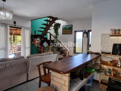 Casa à venda com 94m², 2 quartos, 2 vagas no bairro Campeche em Florianópolis - Foto 12