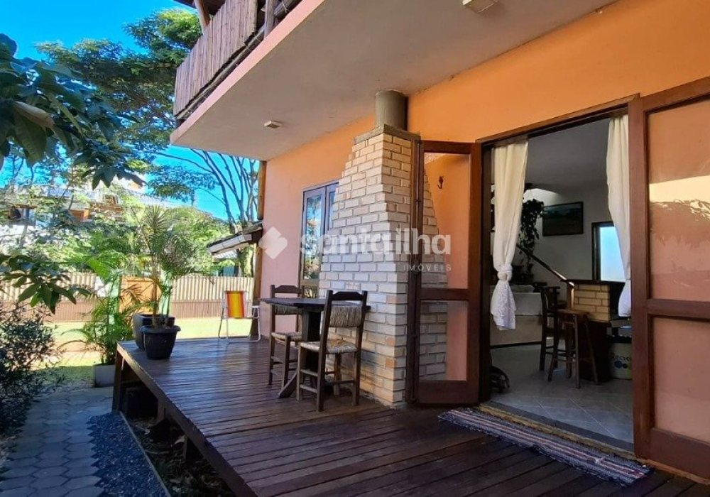 Casa à venda com 94m², 2 quartos, 2 vagas no bairro Campeche em Florianópolis - Foto 1