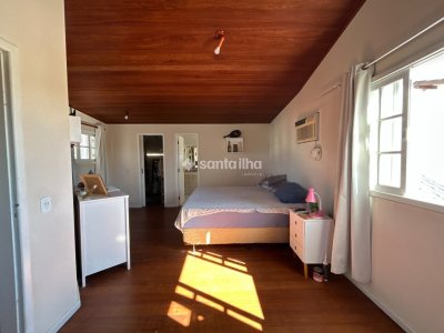 Casa à venda com 300m², 4 quartos, 2 suítes, 2 vagas no bairro Campeche em Florianópolis - Foto 10