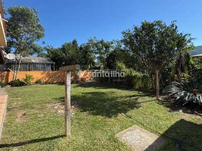 Casa à venda com 100m², 4 quartos, 2 vagas no bairro Pântano do Sul em Florianópolis - Foto 5
