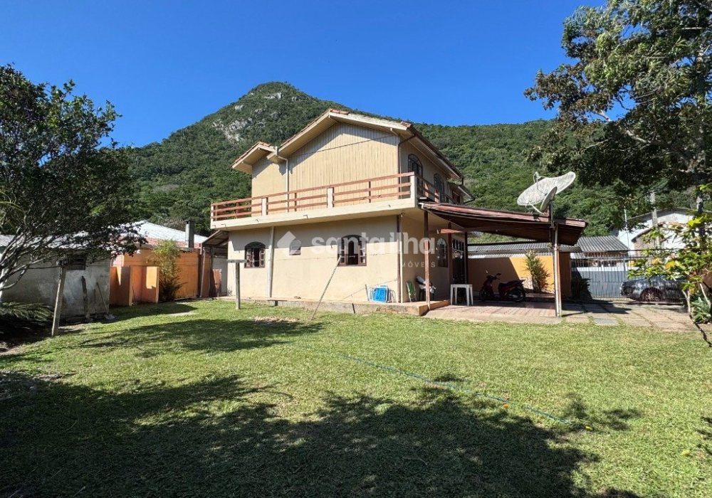 Casa à venda com 100m², 4 quartos, 2 vagas no bairro Pântano do Sul em Florianópolis - Foto 1