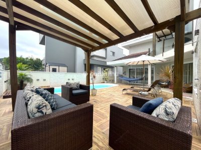 Casa em Condomínio à venda com 312m², 4 quartos, 1 suíte, 2 vagas no bairro Campeche Leste em Florianópolis - Foto 48