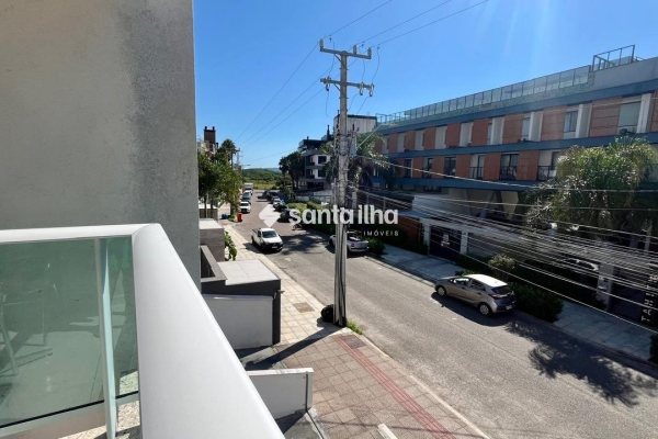 Apartamento para alugar ou comprar com 58m², 2 quartos, 1 suíte, 2 vagas no bairro Campeche em Florianópolis