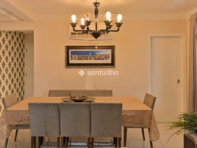 Apartamento à venda com 131m², 3 quartos, 1 suíte, 2 vagas no bairro Centro em Florianópolis - Foto 20