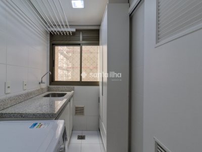 Apartamento à venda com 131m², 3 quartos, 1 suíte, 2 vagas no bairro Centro em Florianópolis - Foto 26