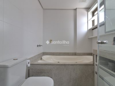 Apartamento à venda com 131m², 3 quartos, 1 suíte, 2 vagas no bairro Centro em Florianópolis - Foto 44