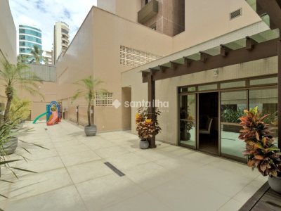 Apartamento à venda com 131m², 3 quartos, 1 suíte, 2 vagas no bairro Centro em Florianópolis - Foto 47