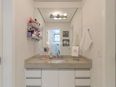 Apartamento à venda com 131m², 3 quartos, 1 suíte, 2 vagas no bairro Centro em Florianópolis - Foto 33
