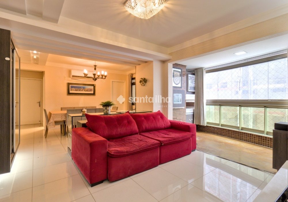 Apartamento à venda com 131m², 3 quartos, 1 suíte, 2 vagas no bairro Centro em Florianópolis - Foto 1