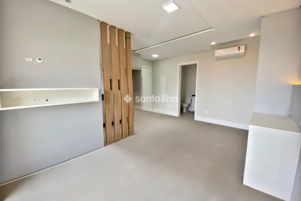 Studio à venda com 36m², 1 quarto, 1 vaga no bairro Campeche em Florianópolis