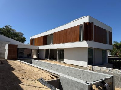Casa em Condomínio à venda com 440m², 3 quartos, 3 suítes, 4 vagas no bairro Rio Tavares em Florianópolis - Foto 14