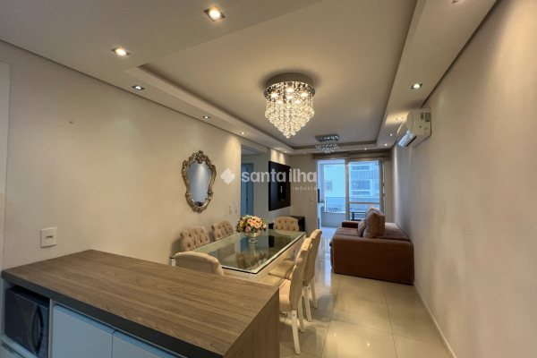 Apartamento à venda com 66m², 2 quartos, 1 suíte, 2 vagas no bairro Estreito em Florianópolis