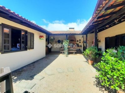 Casa à venda com 280m², 4 quartos, 1 suíte, 5 vagas no bairro Morro das Pedras em Florianópolis - Foto 2