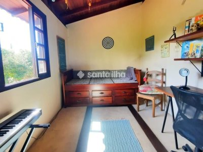Casa à venda com 280m², 4 quartos, 1 suíte, 5 vagas no bairro Morro das Pedras em Florianópolis - Foto 22