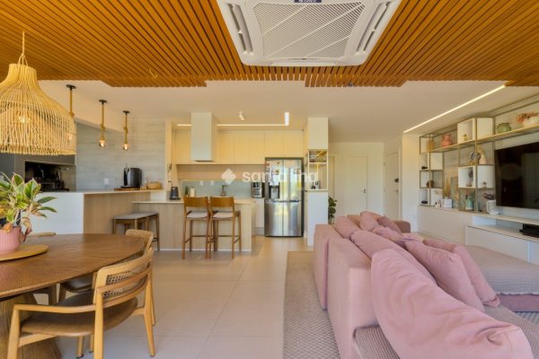 Cobertura à venda com 183m², 3 quartos, 1 suíte, 2 vagas no bairro Novo Campeche em Florianópolis