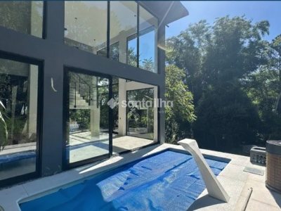 Casa em Condomínio para alugar com 320m², 3 quartos, 2 suítes, 4 vagas no bairro Campeche em Florianópolis - Foto 2