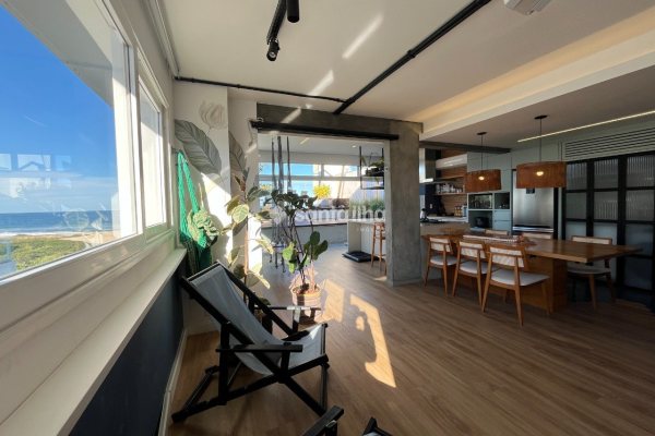 Cobertura para alugar com 170m², 2 quartos, 1 suíte, 1 vaga no bairro Novo Campeche em Florianópolis