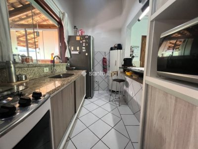 Casa à venda com 175m², 6 quartos, 1 suíte, 5 vagas no bairro Rio Tavares em Florianópolis - Foto 9