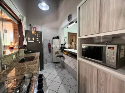 Casa à venda com 175m², 6 quartos, 1 suíte, 5 vagas no bairro Rio Tavares em Florianópolis - Foto 8