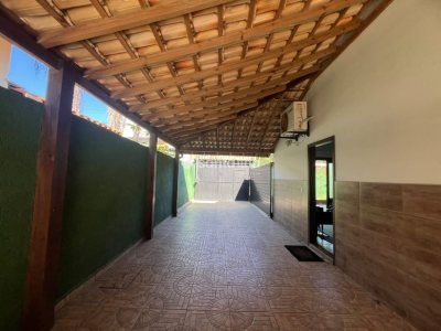 Casa à venda com 175m², 6 quartos, 1 suíte, 5 vagas no bairro Rio Tavares em Florianópolis - Foto 47