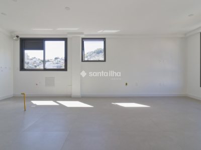 Cobertura à venda com 102m², 3 quartos, 2 suítes, 1 vaga no bairro Centro em Florianópolis - Foto 15
