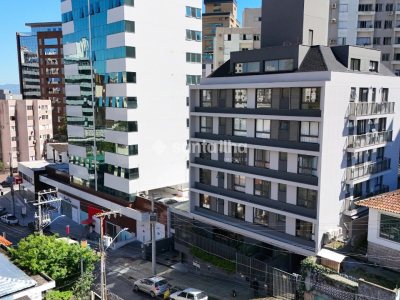 Cobertura à venda com 102m², 3 quartos, 2 suítes, 1 vaga no bairro Centro em Florianópolis - Foto 3