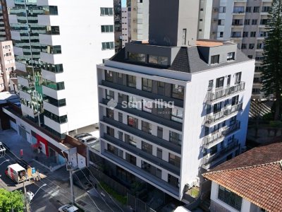 Cobertura à venda com 102m², 3 quartos, 2 suítes, 1 vaga no bairro Centro em Florianópolis - Foto 5