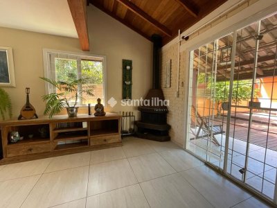 Casa à venda com 200m², 3 quartos, 2 suítes, 6 vagas no bairro Rio Tavares em Florianópolis - Foto 16