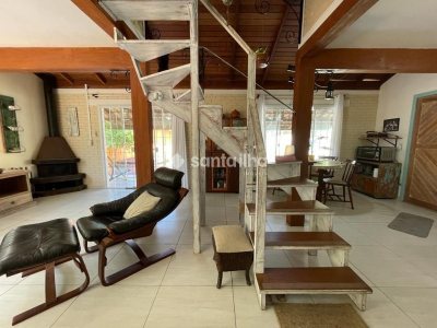 Casa à venda com 200m², 3 quartos, 2 suítes, 6 vagas no bairro Rio Tavares em Florianópolis - Foto 18