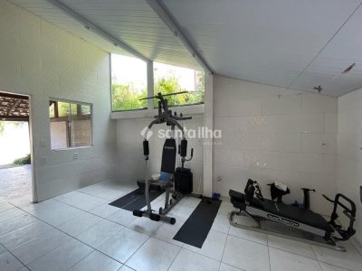 Casa à venda com 200m², 3 quartos, 2 suítes, 6 vagas no bairro Rio Tavares em Florianópolis - Foto 31